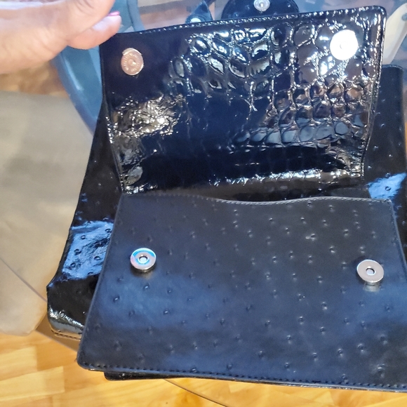 Handbag - Picture 4 of 5